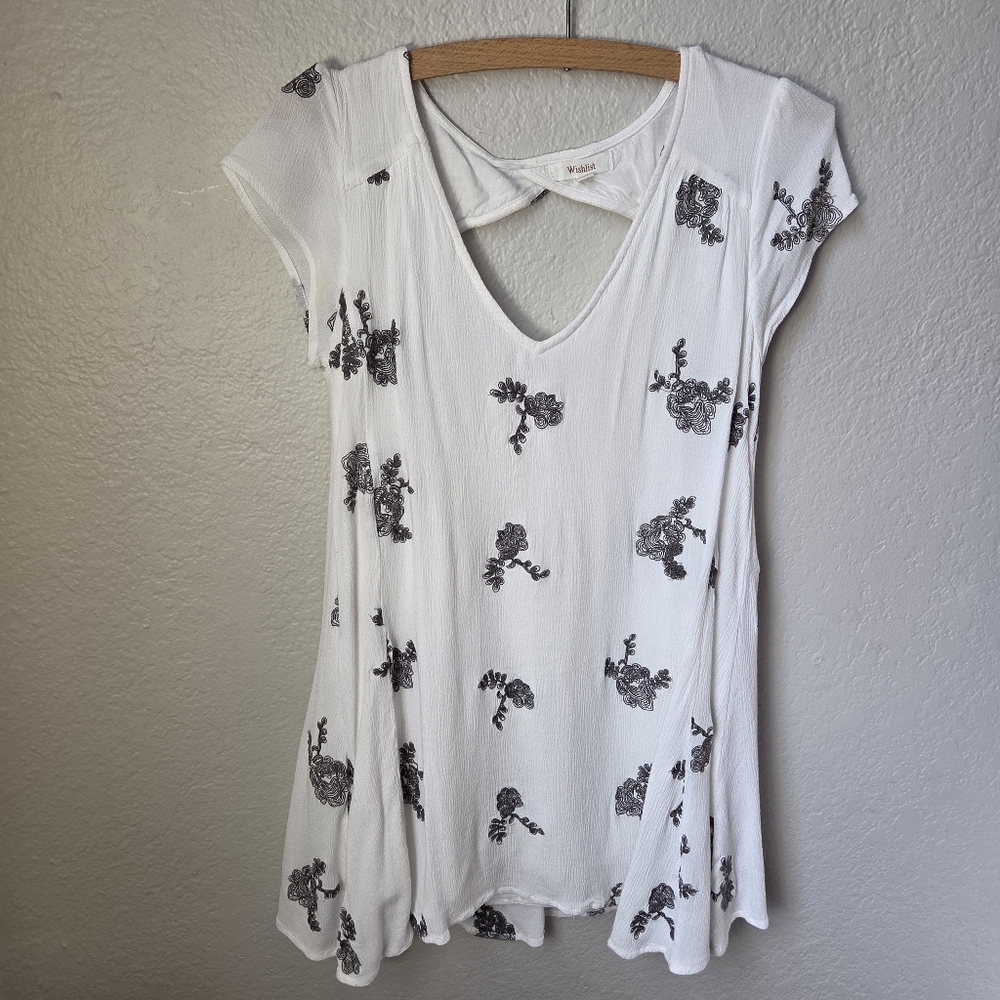 Wishlist Women’s Size M White Floral Casual Dress Tunic Open Back Cap Sleeves‎